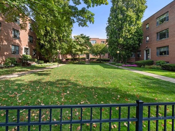 57 Harvard Avenue 1, Brookline MA 02446