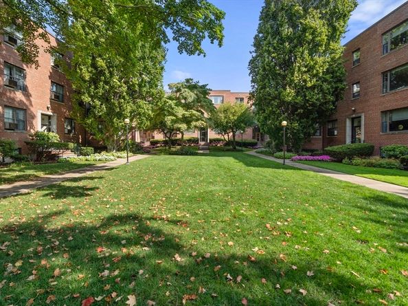 57 Harvard Avenue 1, Brookline MA 02446