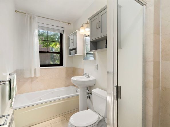 57 Harvard Avenue 1, Brookline MA 02446