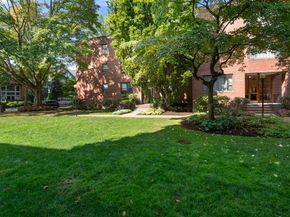 57 Harvard Avenue 1, Brookline MA 02446