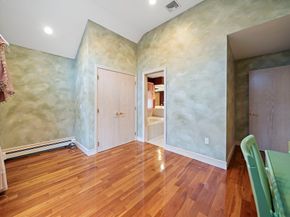 10 Heritage Ln, Saugus MA 01906