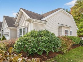 25 Fox Hollow, Plymouth MA 02360