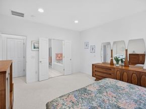 25 Fox Hollow, Plymouth MA 02360