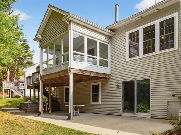 25 Fox Hollow, Plymouth MA 02360