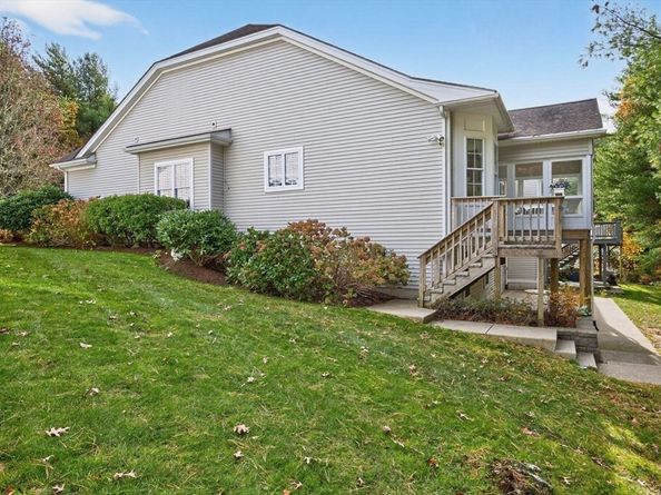 25 Fox Hollow, Plymouth MA 02360