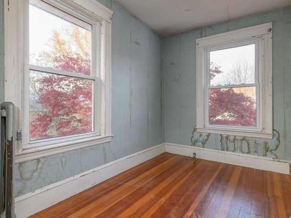 56 Putnam Street, Weymouth MA 02189