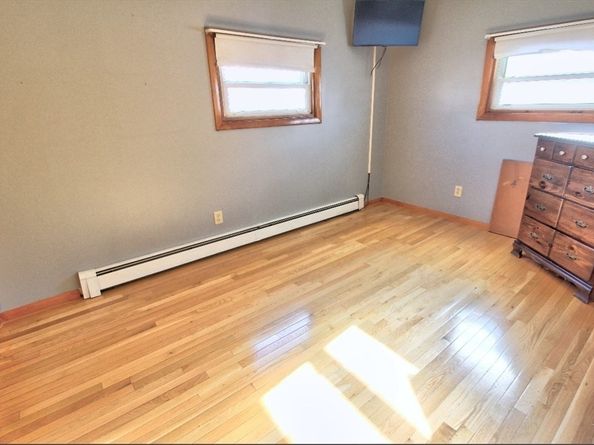 36 Miles St, Fitchburg MA 01420