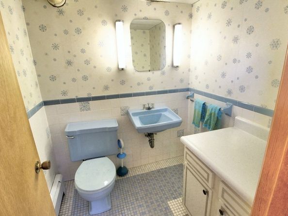 36 Miles St, Fitchburg MA 01420