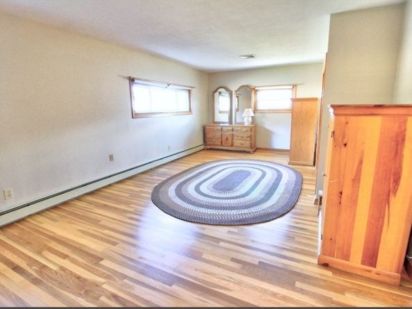 36 Miles St, Fitchburg MA 01420