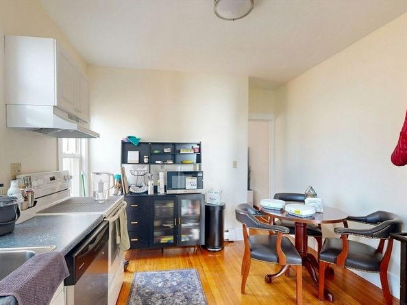 23 Ossipee, Somerville MA 02144