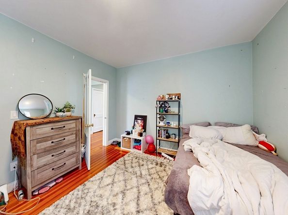 23 Ossipee, Somerville MA 02144