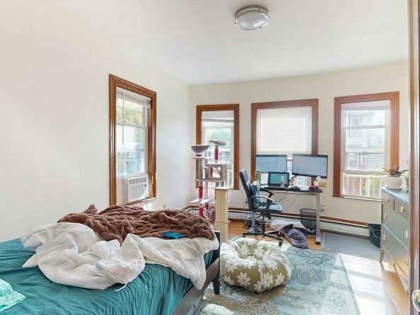 23 Ossipee, Somerville MA 02144