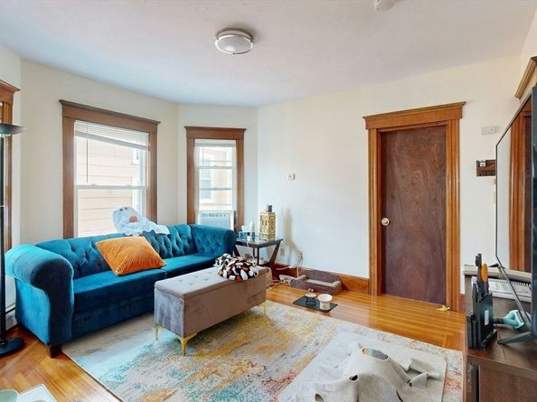 23 Ossipee, Somerville MA 02144