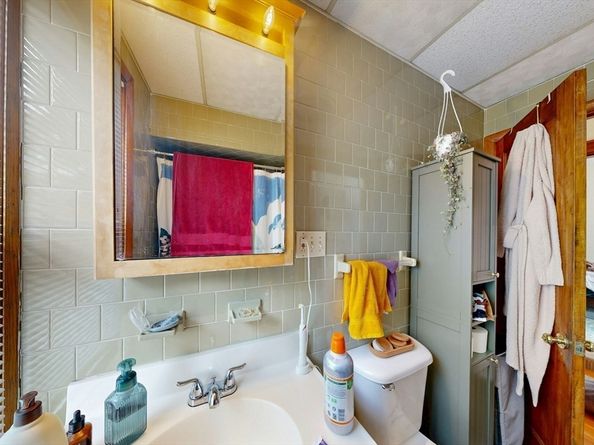 23 Ossipee, Somerville MA 02144