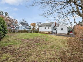 95 Greenwood Ave, Wakefield MA 01880
