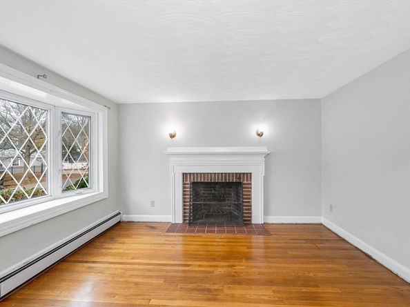 95 Greenwood Ave, Wakefield MA 01880