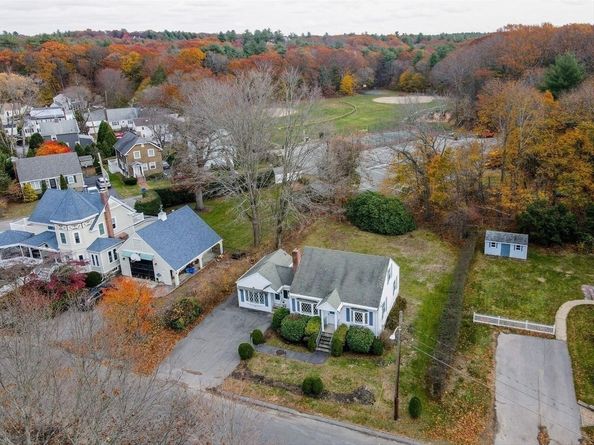 95 Greenwood Ave, Wakefield MA 01880