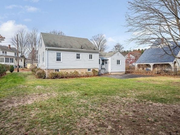 95 Greenwood Ave, Wakefield MA 01880