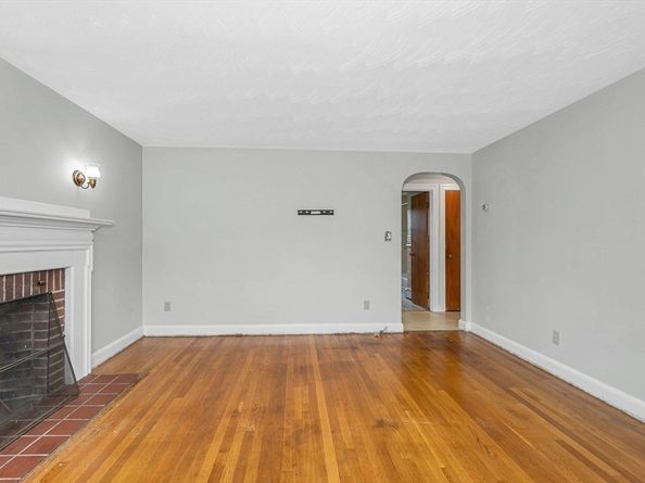 95 Greenwood Ave, Wakefield MA 01880