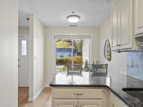 16 Concord Greene 5, Concord MA 01742