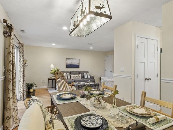 16 Concord Greene 5, Concord MA 01742