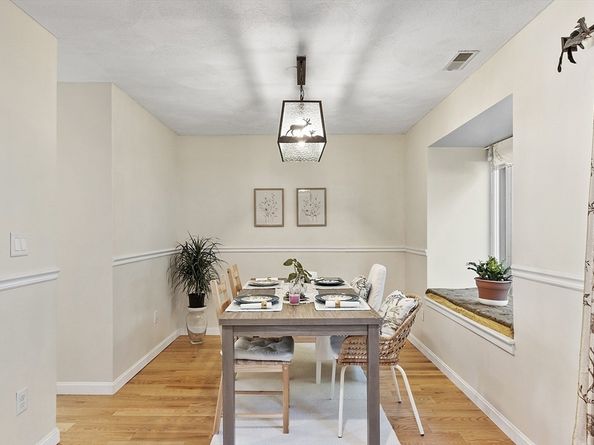 16 Concord Greene 5, Concord MA 01742