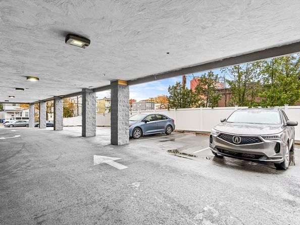 932 Broadway 208, Chelsea MA 02150