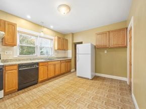 10 Prospect Ter, Malden MA 02148