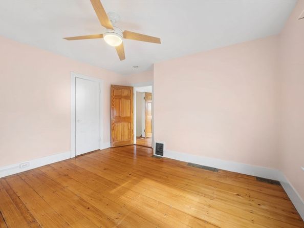 10 Prospect Ter, Malden MA 02148