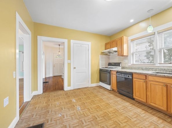 10 Prospect Ter, Malden MA 02148