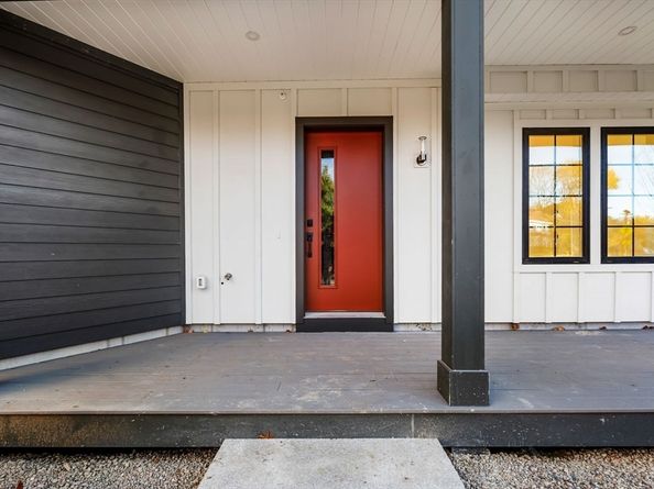 106 River Street 14, Newton MA 02465