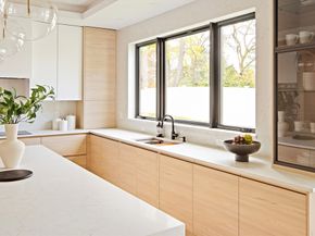 34 Pershing Rd, Needham MA 02494