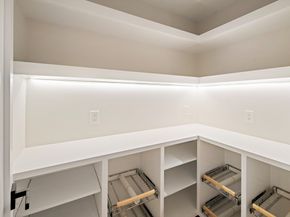 34 Pershing Rd, Needham MA 02494