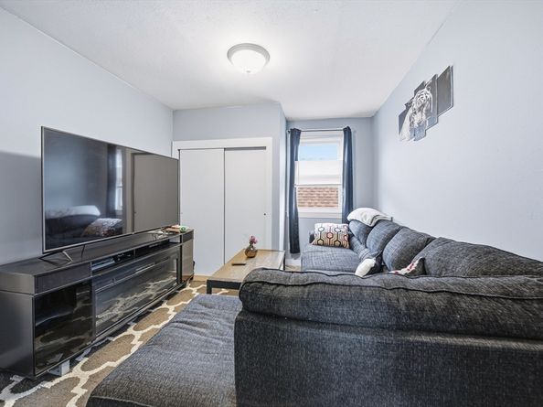 94 Sheridan St, Lynn MA 01902