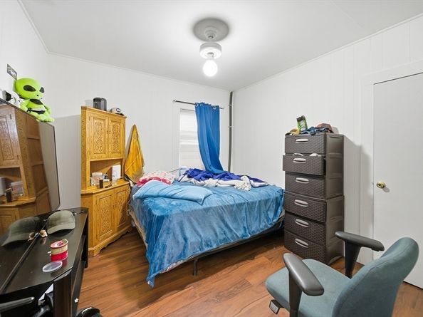 94 Sheridan St, Lynn MA 01902