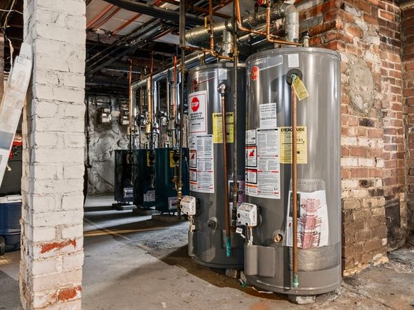 4 Butler Ave, Danvers MA 01923