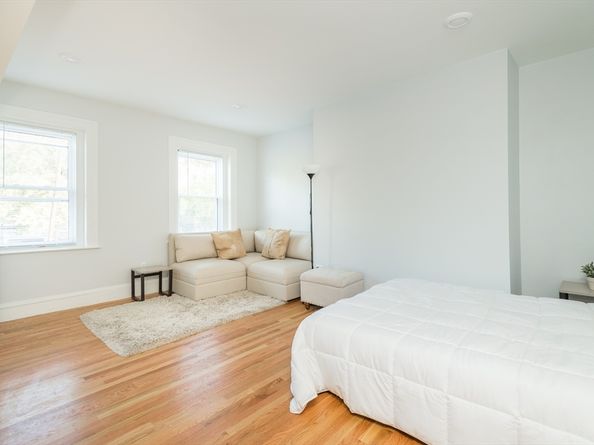 1620 Beacon Street, Brookline MA 02446