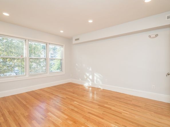 1620 Beacon Street, Brookline MA 02446