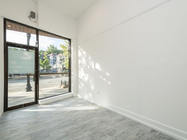 1620 Beacon Street, Brookline MA 02446