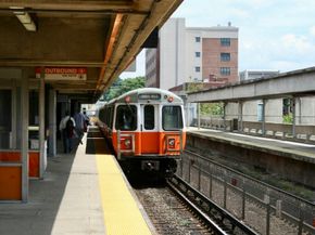 10 Linwood St 214, Malden MA 02148