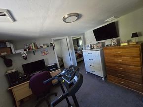 39 S Main St, Millbury MA 01527