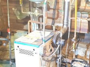 39 S Main St, Millbury MA 01527