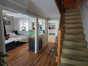 39 S Main St, Millbury MA 01527