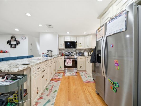 29 Joseph Rd, Braintree MA 02184