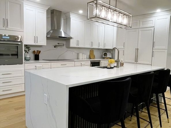 405 Blue Hill Avenue, Milton MA 02186