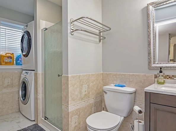 56 Valley St, Everett MA 02149