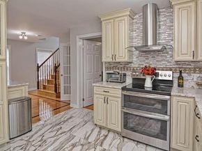 56 Valley St, Everett MA 02149