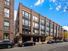 340 W 2nd Street 13, Boston MA 02127