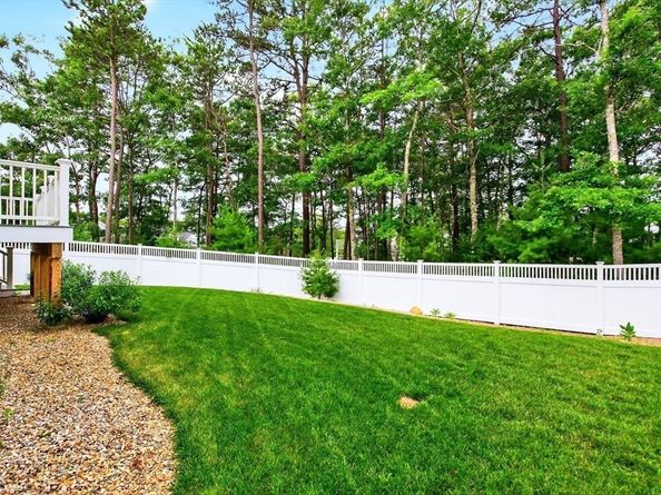 53 Standing Rock, Plymouth MA 02360