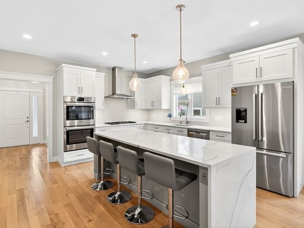 53 Standing Rock, Plymouth MA 02360